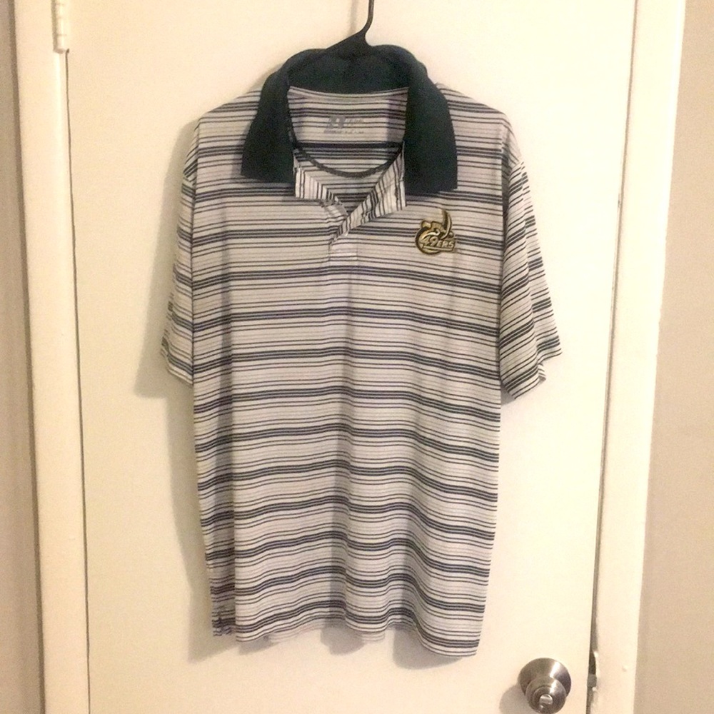 Men’s XL UNC Charlotte Moisture-Wicking Shirt